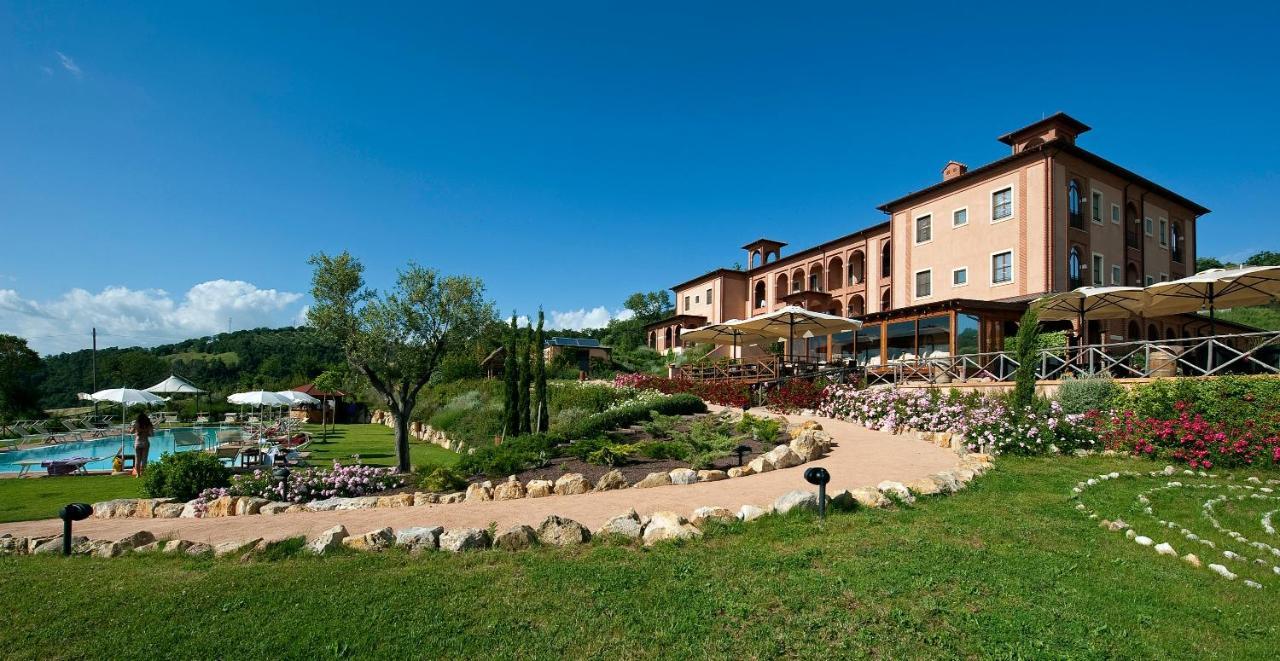 Saturnia Tuscany Hotel Манчано Екстериор снимка